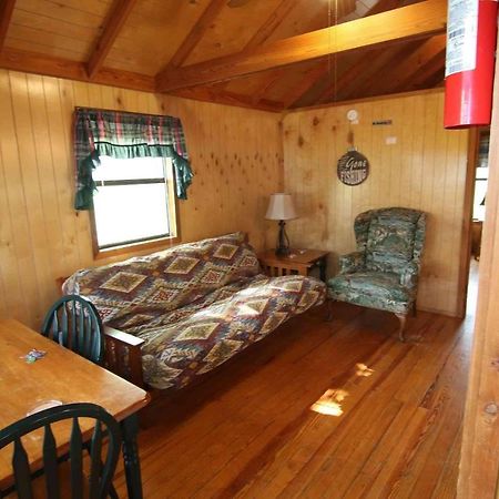 Lakefront Cedar Cabin - 8 Mead المظهر الخارجي الصورة